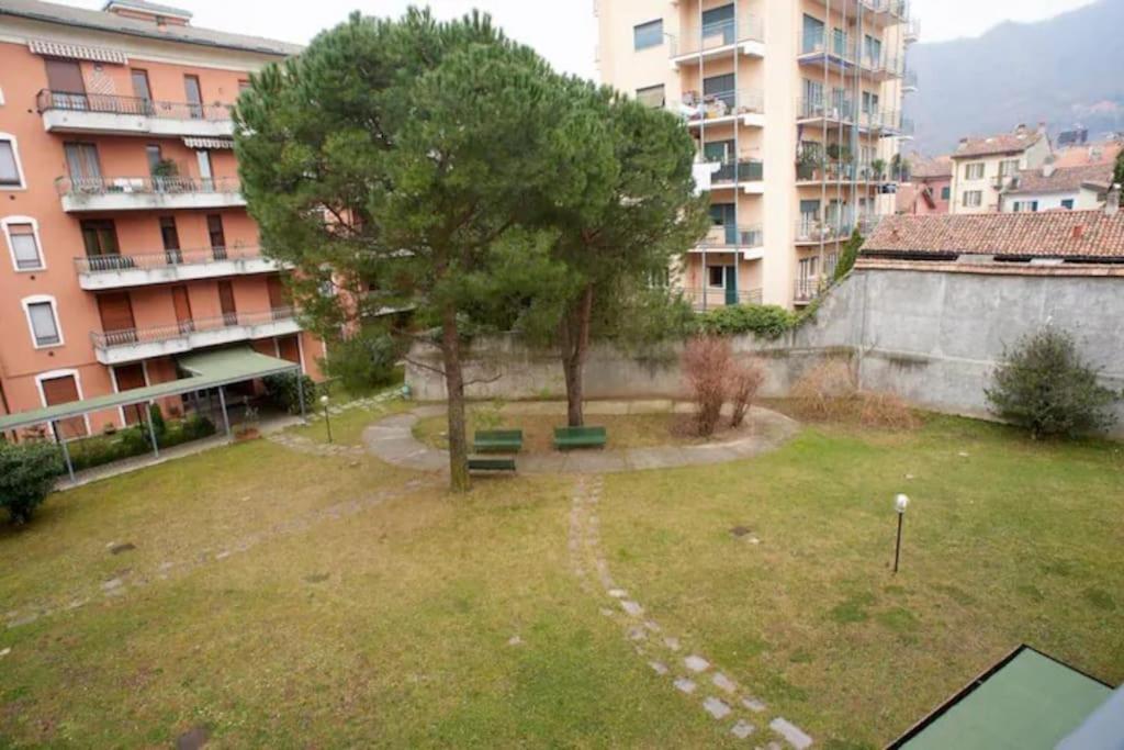 Como 101, Centro Citta 外观 照片